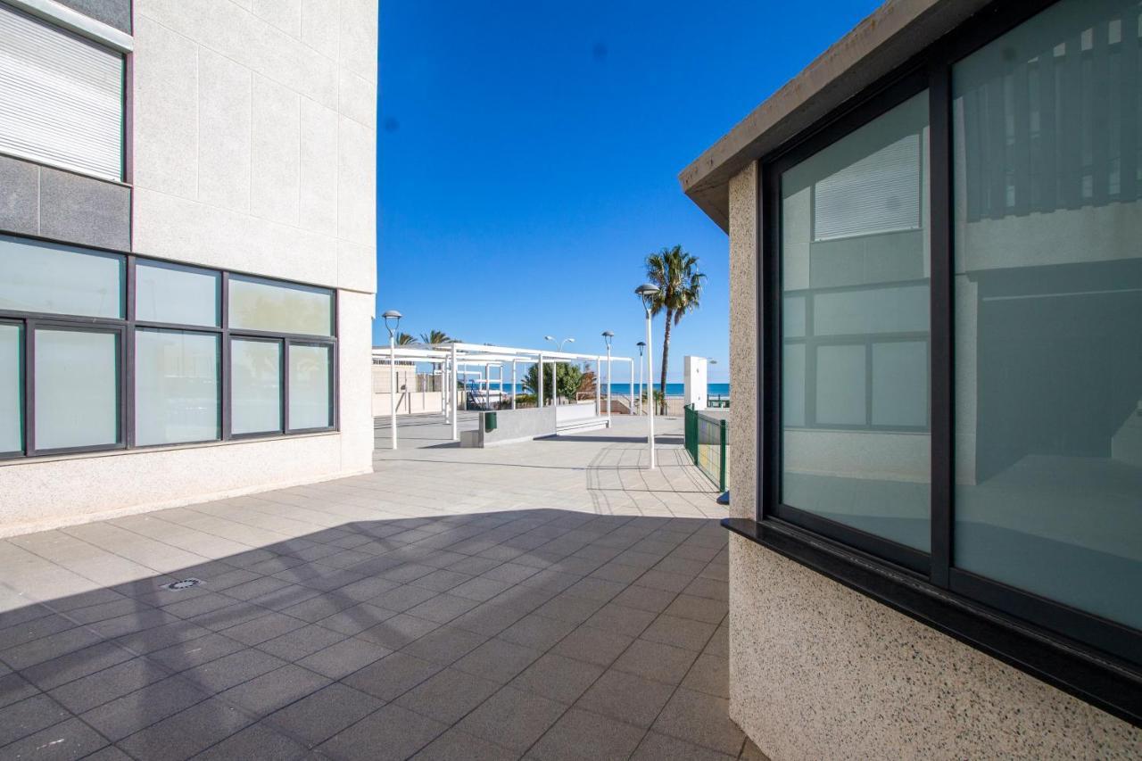 Espacio 8 - Primera Linea De Playa Appartement